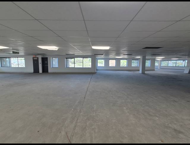 877M² OFFICE TO LET IN WOODMEAD